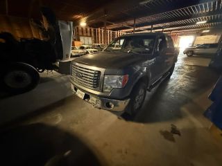 2012 Ford F-150 XLT - Exterior Front Left Corner Image